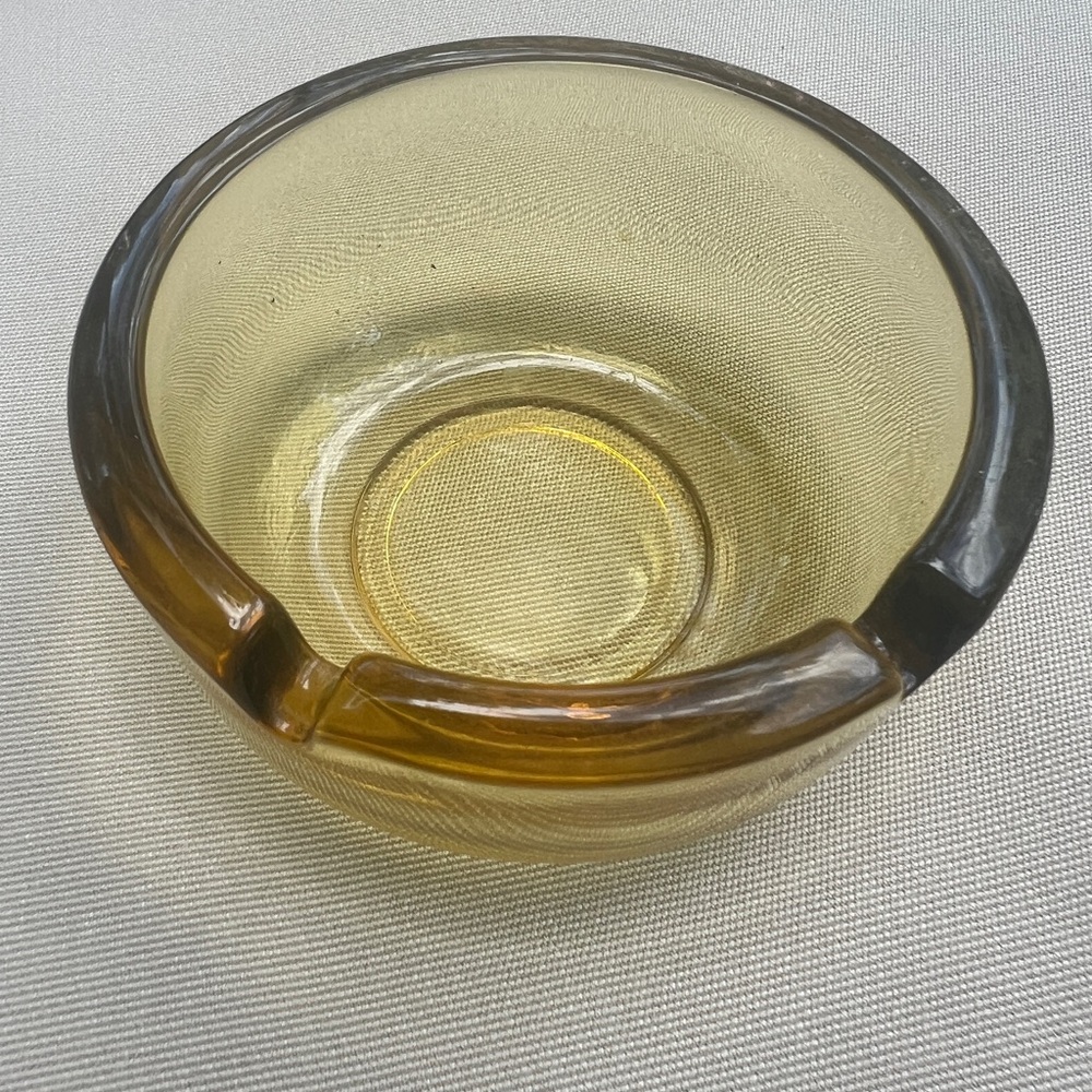 MCM Vintage Viking Glass Smoky Amber Round Smoking Ashtray